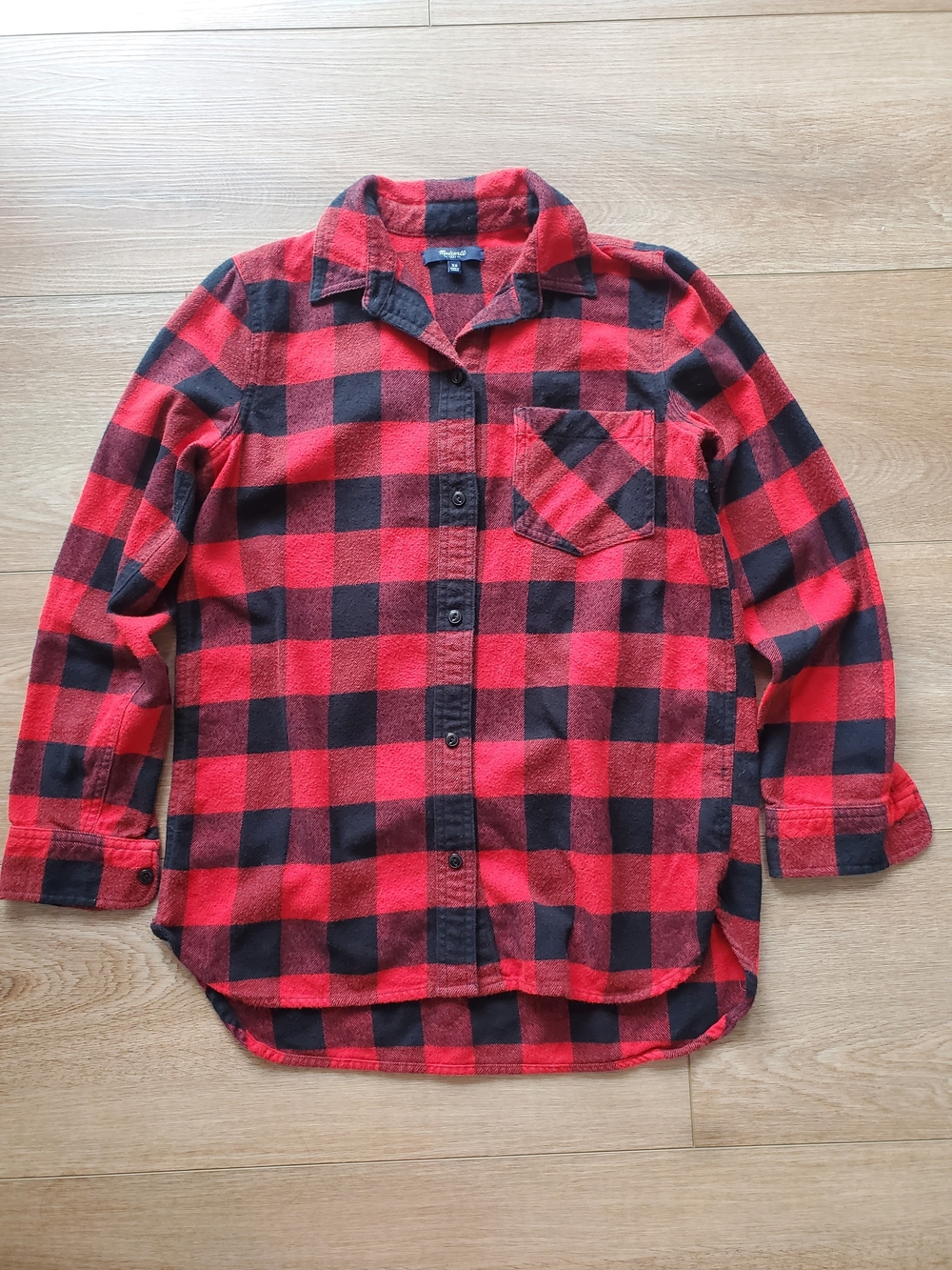Madewell Red and Black Buffalo Plaid Button-Up Shirt, XS